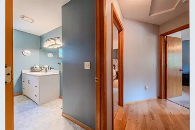 7685 Upper 45th Street N, Oakdale, MN 55128 - Photo 2