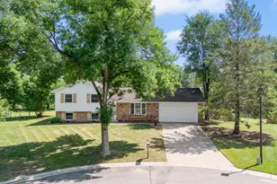 7541 Immanuel Ave Ct S, Cottage Grove, MN 55016 - Photo 1