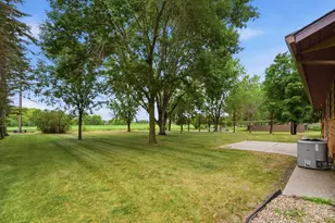 1333 Cypress Rd, Saint Cloud, MN 56303 - Photo 4