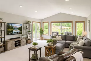 9337 Overlook Trail, Eden Prairie, MN 55347 - Photo 2