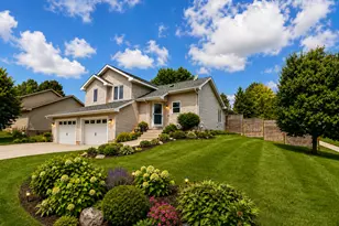 9337 Overlook Trail, Eden Prairie, MN 55347 - Photo 1
