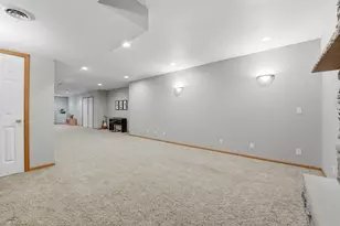 3578 Commonwealth Rd, Woodbury, MN 55125 - Photo 44