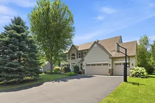 3578 Commonwealth Rd, Woodbury, MN 55125 - Photo 2