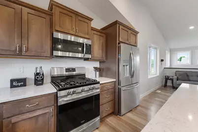 1220 Ivy Way, Faribault, MN 55021 - Photo 18