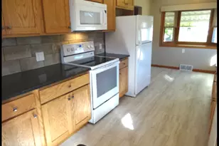 2208 Wentworth Ave, South Saint Paul, MN 55075 - Photo 6
