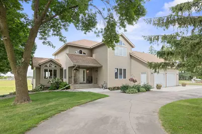 1450 Jefferson Street SE, Hutchinson, MN 55350 - Photo 1