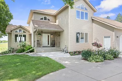 1450 Jefferson Street SE, Hutchinson, MN 55350 - Photo 2