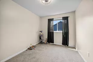 407 N 9th St, Goodhue, MN 55027 - Photo 24