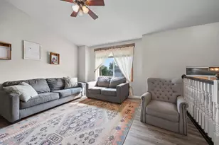 407 N 9th St, Goodhue, MN 55027 - Photo 10