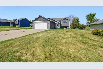 407 N 9th Street, Goodhue, MN 55027 - Photo 4