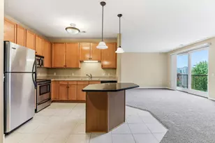 1070 Grandview Ct NE, Columbia Heights, MN 55421 - Photo 6