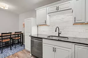 38268 Explorer Cir, North Branch, MN 55056 - Photo 8