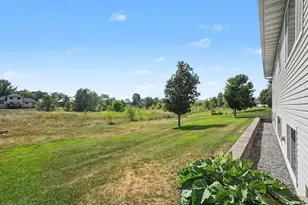 38268 Explorer Cir, North Branch, MN 55056 - Photo 18