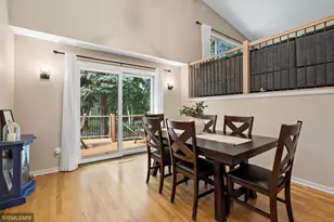 10581 Lake Fall Dr, Eden Prairie, MN 55347 - Photo 10