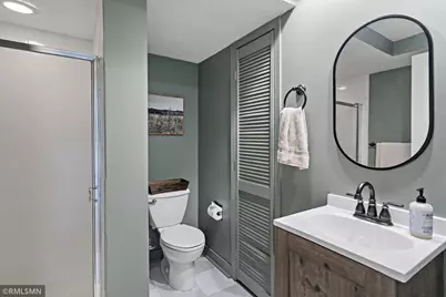 10581 Lake Fall Drive, Eden Prairie, MN 55347 - Photo 24