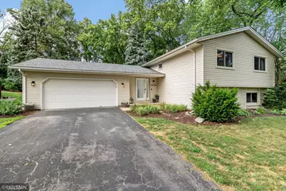 10581 Lake Fall Drive, Eden Prairie, MN 55347 - Photo 1