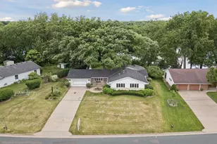 7610 Alden Way NE, Fridley, MN 55432 - Photo 48