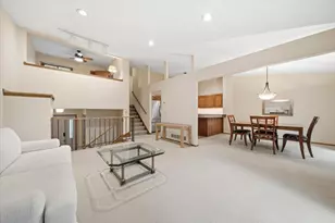 18321 Creeks Bend Dr, Minnetonka, MN 55345 - Photo 6