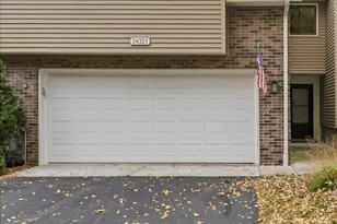 18321 Creeks Bend Dr, Minnetonka, MN 55345 - Photo 40