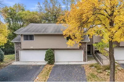 18321 Creeks Bend Drive, Minnetonka, MN 55345 - Photo 2