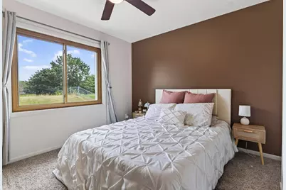 9466 Irving Avenue N, Brooklyn Park, MN 55444 - Photo 12