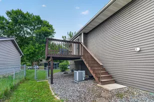 9466 Irving Ave N, Brooklyn Park, MN 55444 - Photo 26