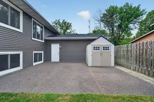 9466 Irving Ave N, Brooklyn Park, MN 55444 - Photo 24