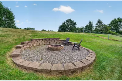 9466 Irving Avenue N, Brooklyn Park, MN 55444 - Photo 28