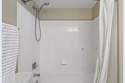 401 S 1st Street #423, Minneapolis, MN 55401 - Photo 36
