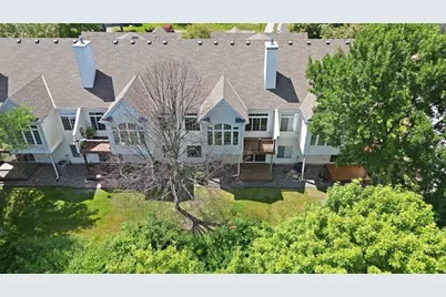 18220 Cattail Court, Eden Prairie, MN 55346 - Photo 6