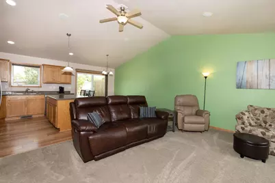 2524 31st Avenue S, Moorhead, MN 56560 - Photo 8