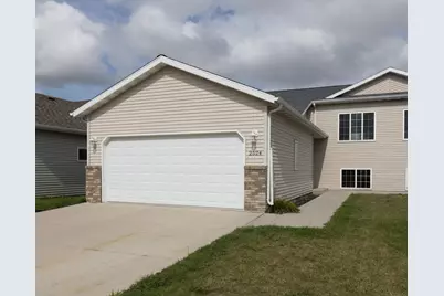 2524 31st Avenue S, Moorhead, MN 56560 - Photo 2