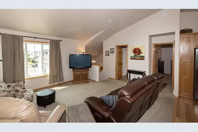 2524 31st Avenue S, Moorhead, MN 56560 - Photo 10