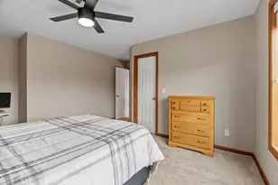 950 Drew Dr, Woodbury, MN 55129 - Photo 20