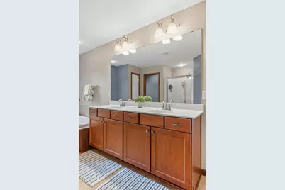 950 Drew Drive, Woodbury, MN 55129 - Photo 28