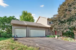 11219 22nd St NE, Saint Michael, MN 55376 - Photo 1