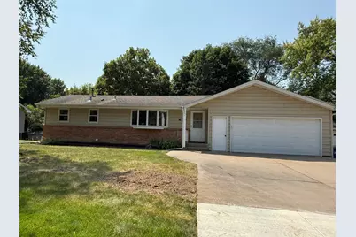 6573 Berkshire Lane N, Maple Grove, MN 55311 - Photo 2