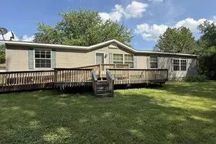 206 3rd St SW, Hinckley, MN 55037 - Photo 1