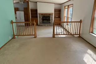 206 3rd St SW, Hinckley, MN 55037 - Photo 6