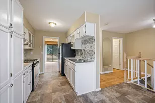 8855 Ironwood Ave S, Cottage Grove, MN 55016 - Photo 2