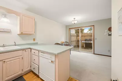 899 Lawnview Avenue, Shoreview, MN 55126 - Photo 8
