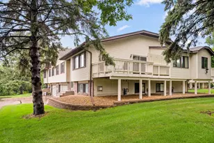 899 Lawnview Ave, Shoreview, MN 55126 - Photo 24