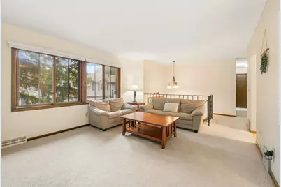 899 Lawnview Avenue, Shoreview, MN 55126 - Photo 4