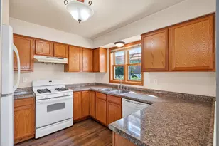 1907 25th Ave N, Minneapolis, MN 55411 - Photo 8
