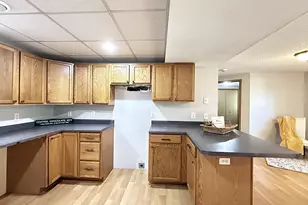 1416 Ridgeview Dr, Montevideo, MN 56265 - Photo 8