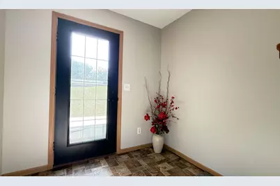 1416 Ridgeview Drive, Montevideo, MN 56265 - Photo 20