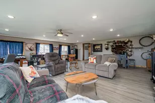 22098 State Hwy 60, Madison Lake, MN 56063 - Photo 10