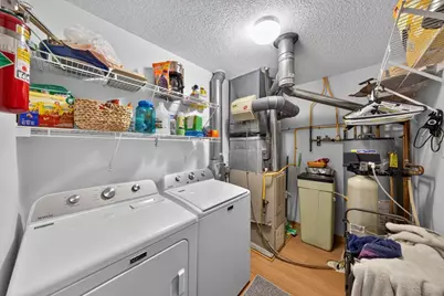 1906 Oak Tree Lane #B, Austin, MN 55912 - Photo 22