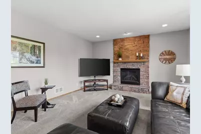 1576 Stoneybrook Drive, Lino Lakes, MN 55038 - Photo 16