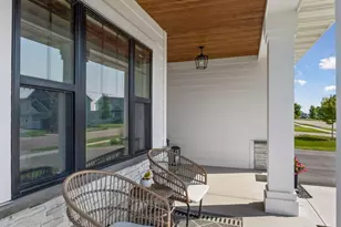 15804 Wyoming Ave, Savage, MN 55378 - Photo 2